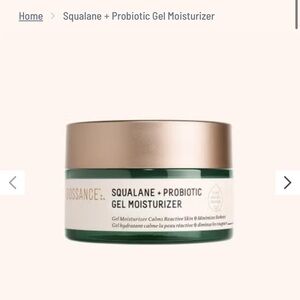 Biossance Squalane + Probiotic Gel Moisturizer - Green and White
